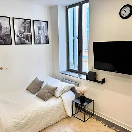 Centre New York דירה נרבון